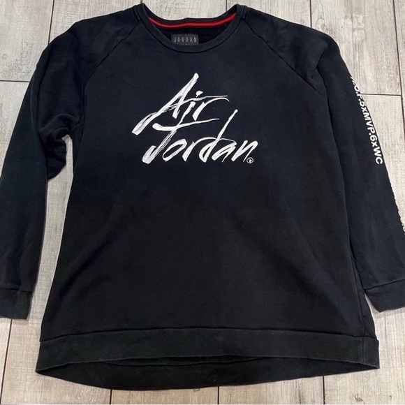 Air Jordan long sleeve size xxl - Picture 1 of 2